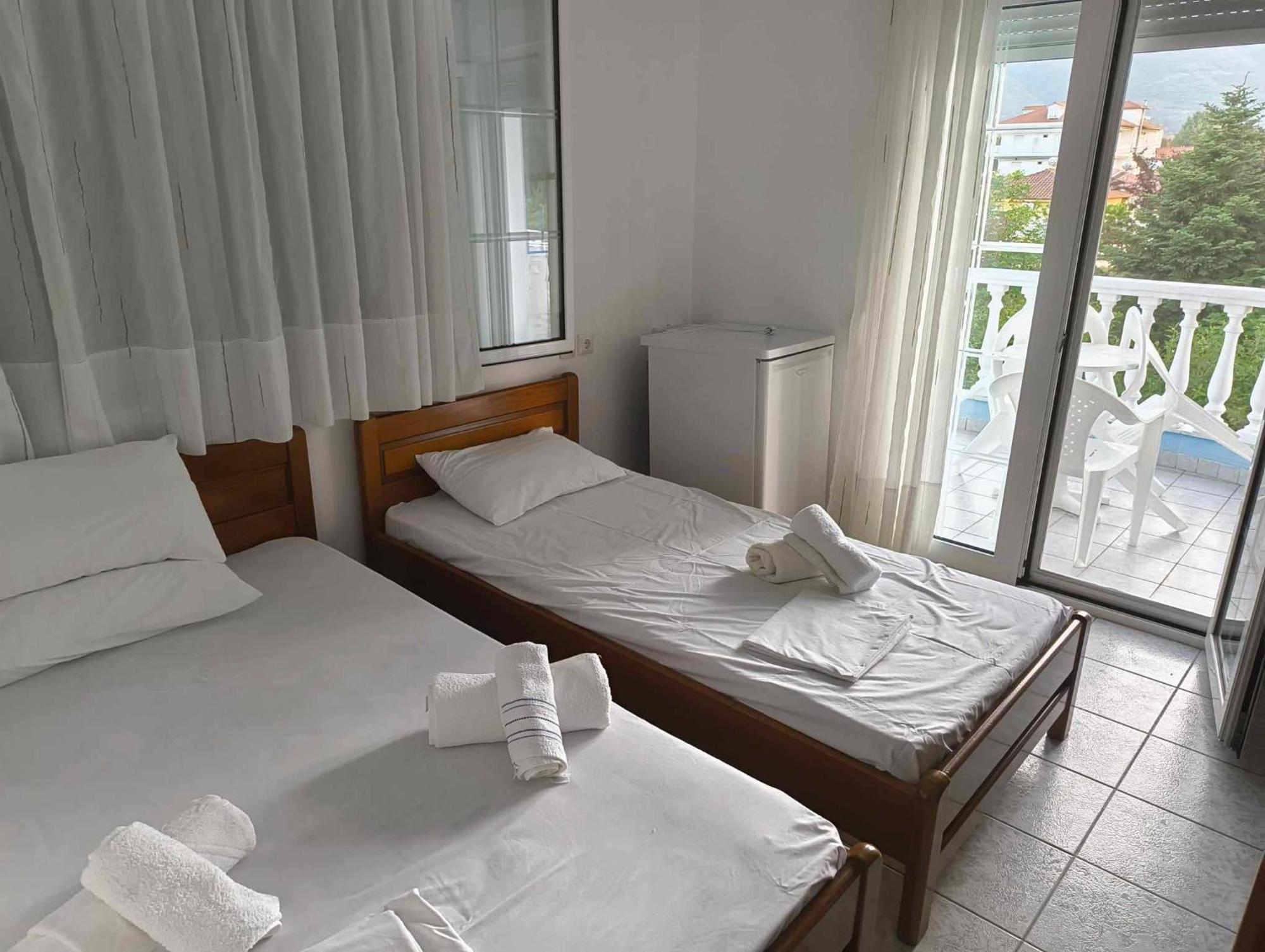 Plexidas Apartments Paralia Skotinis Ngoại thất bức ảnh